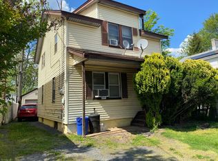 225 1/2 W Main St, Bound Brook, NJ 08805