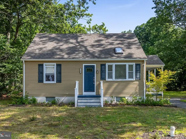 2365 Grant Ave, Williamstown, NJ 08094