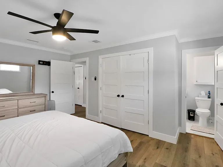 6111 Shadow Crest St — Photo 9
