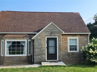 924 Norton Ave, Barberton, OH 44203