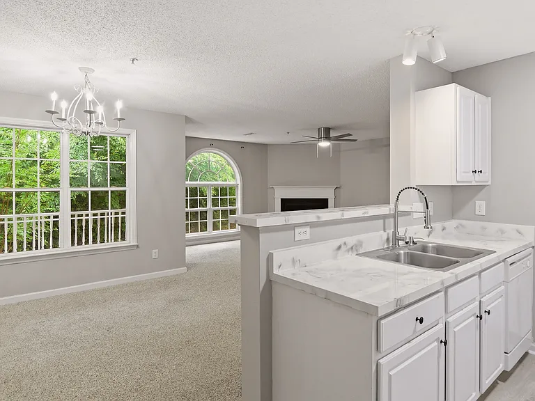 123 Ivy Glen Ct — Photo 5