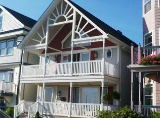 4 Ocean Ave, Ocean Grove, NJ 07756