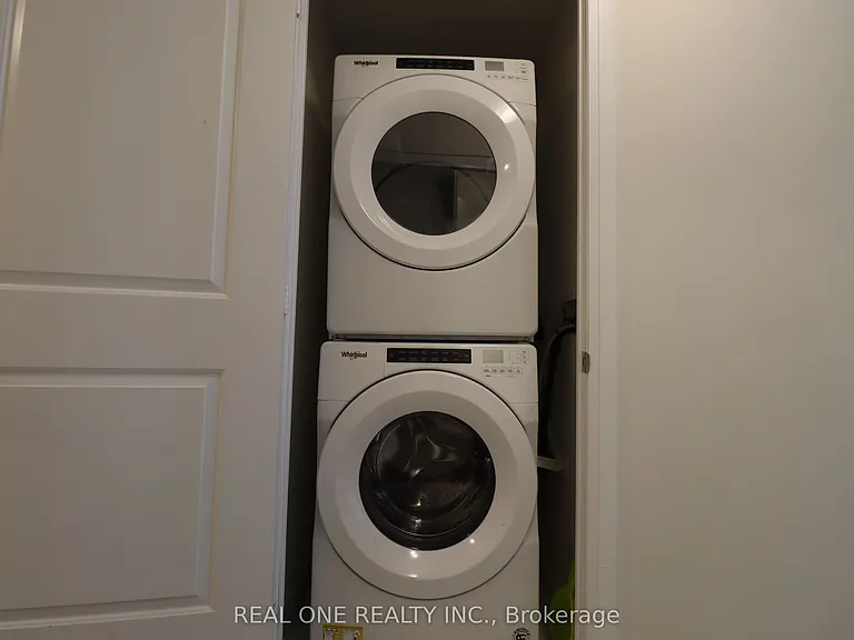 65 Watergarden Dr #403 — Photo 21