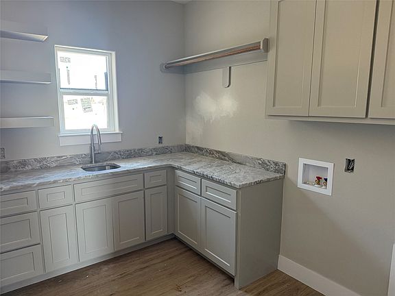 5th image of 107 Bluestem Rd