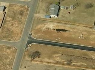 517 Riley Ln, Springdale, AR 72764