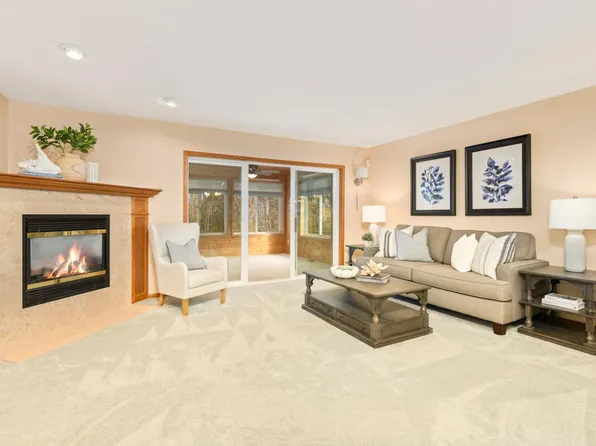 1139 Seurer St, Elko New Market, MN 55054