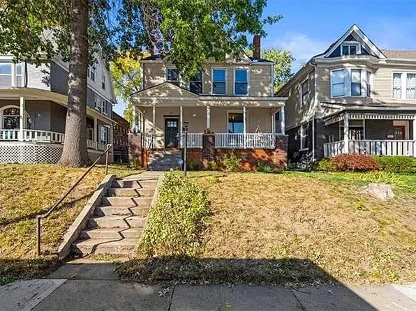 42 E 32nd St, Kansas City, MO 64111