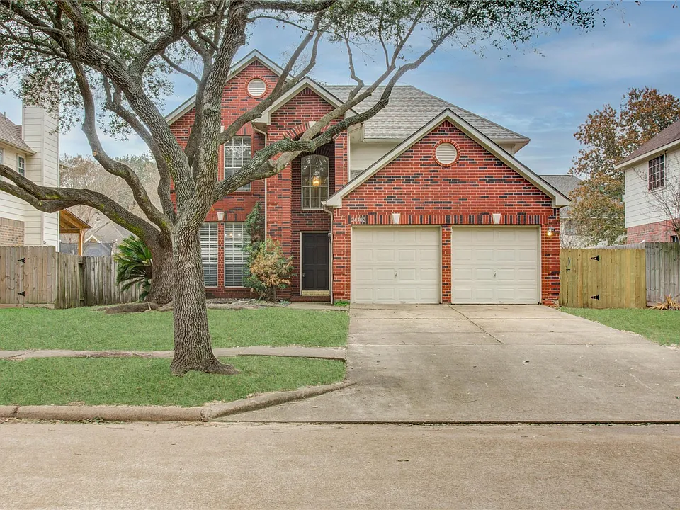 24302 Schivener House Ln