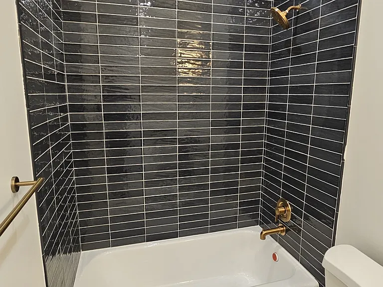 238 E King St #2 — Photo 6