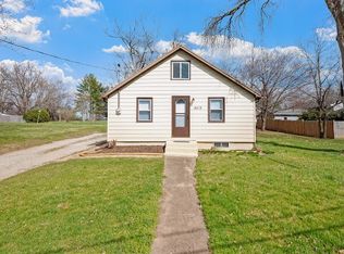 4215 E 44th St, Des Moines, IA 50317