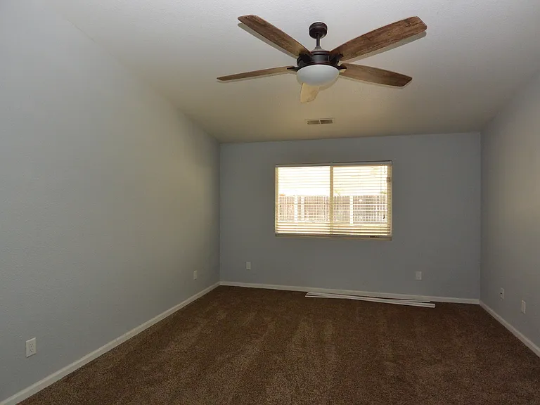 1724 S Grand St — Photo 5