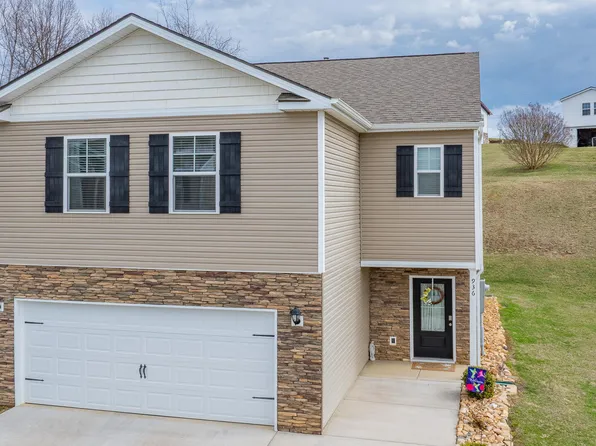 936 Pampas Dr, Jonesborough, TN 37659