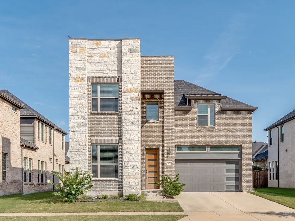 3672 Hollow Pine Dr