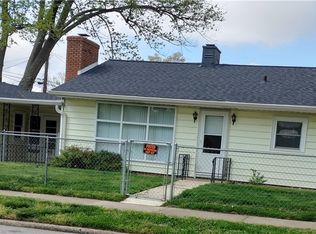 2294 E Johns Ave, Decatur, IL 62521