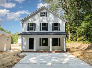 562 Westover Ave, Kannapolis, NC 28081