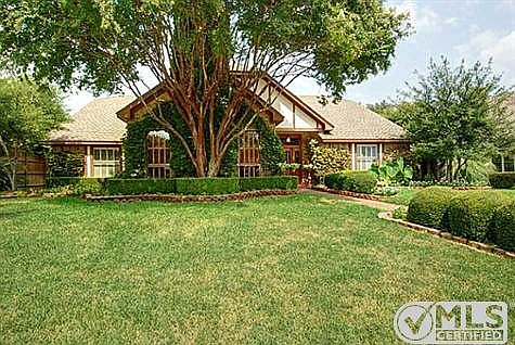 2nd image of 3329 Sandy Trail Ln