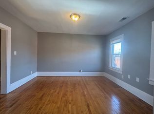 1304 W 64th St, Cleveland, OH 44102