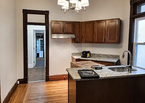 120 S Lake Ave #1 Photo 1