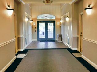 626 Saint Andrews Pl, Englishtown, NJ 07726