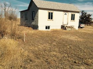 810 Lincoln Street, Potter, NE 69156