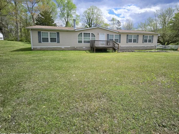 275 Ollis Rd, Oliver Springs, TN 37840