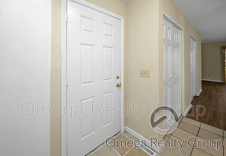 1604 14th Ave E #12 — Photo 5
