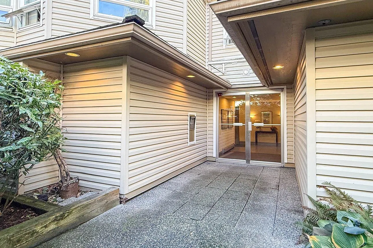 1 bed, 617 sqft, $2,300 — Photo 1
