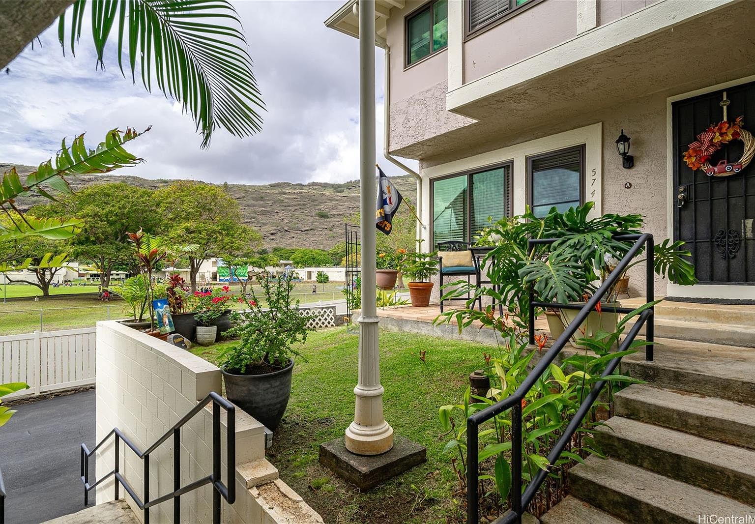 574 Hahaione St 4A, Honolulu, HI 96825 Zillow