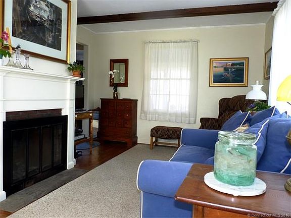 Cozy living room with worki...