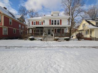 214 East St, Three Rivers, MI 49093