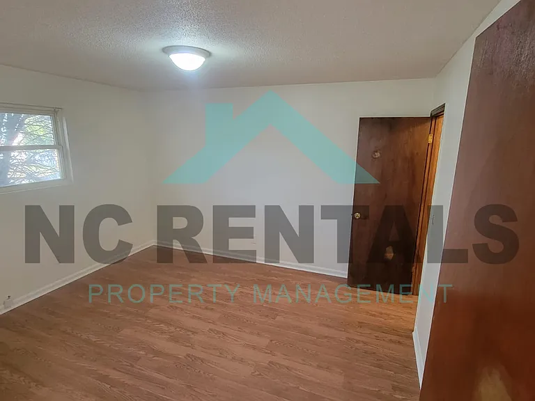 2559 Green Oaks Ct #A — Photo 14