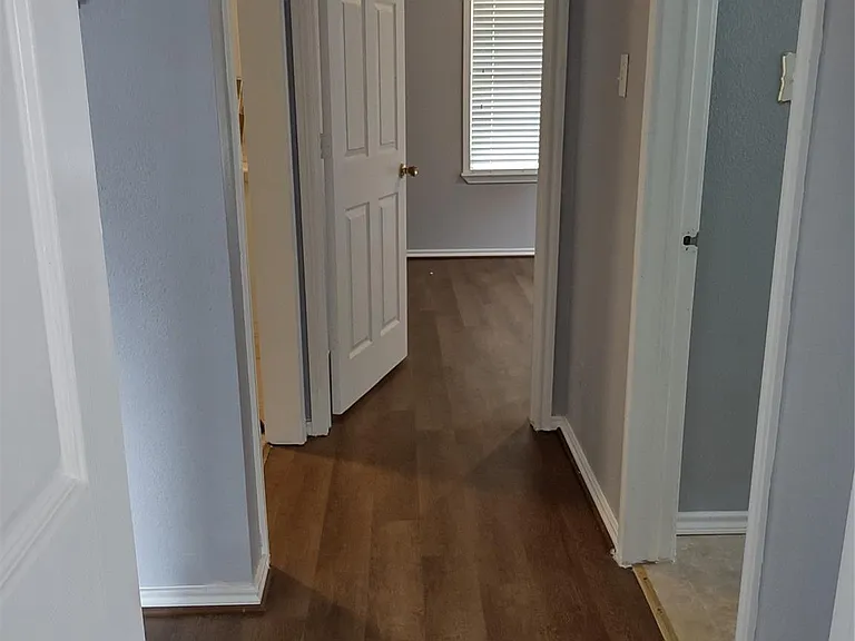 6027 Belneath St — Photo 2