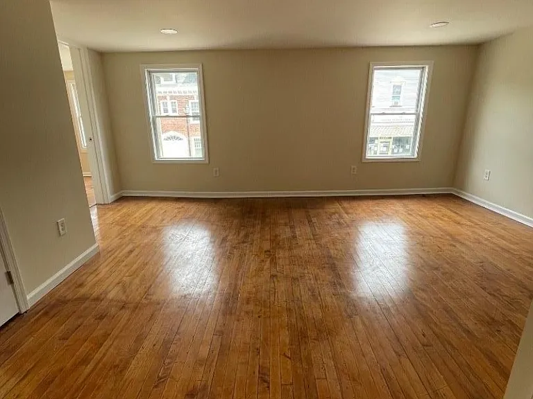 382 S Main St #2 — Photo 1