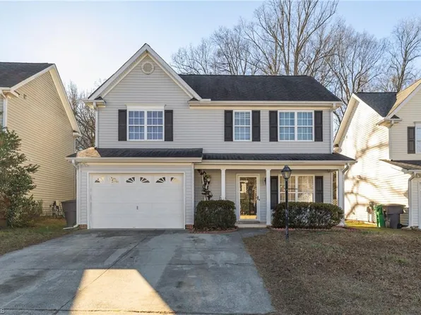 1513 Birkdale Ct, High Point, NC 27265
