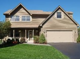 4569 Basswood Dr, Lisle, IL 60532