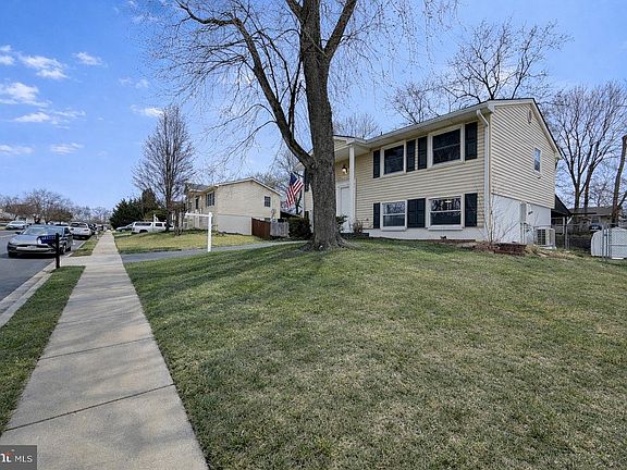 4th image of 12919 Kerrydale Rd