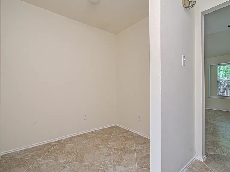 11714 Sweet Willow Ct — Photo 22