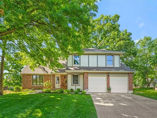 12634 W 104th Ter, Overland Park, KS 66215