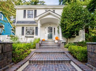 2839 NE Fremont St, Portland, OR 97212