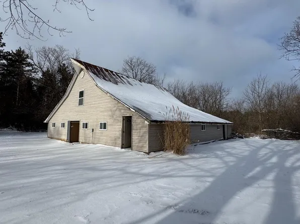 8899 North Stringer Bridge ROAD, East Troy, WI 53120