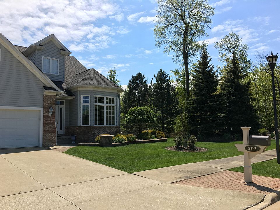 1st image of 503 Stirling Dr