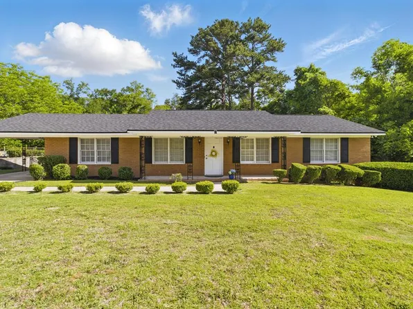 6915 Forrest Rd, Columbus, GA 31907