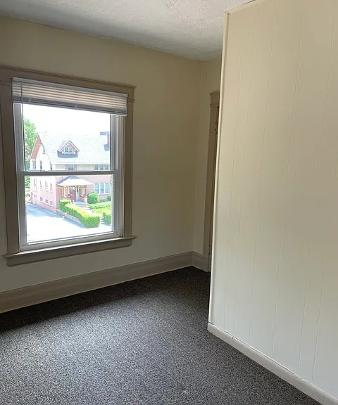 124 N 38th Ave #4 — Photo 9