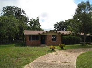 739 Clarence Dr, Panama City, FL 32404