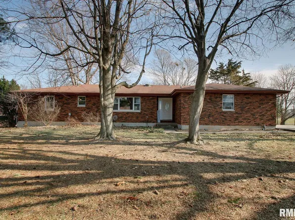 3717 Columbus Rd, Quincy, IL 62305