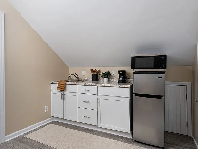 1015 Rankin St #2 — Photo 7
