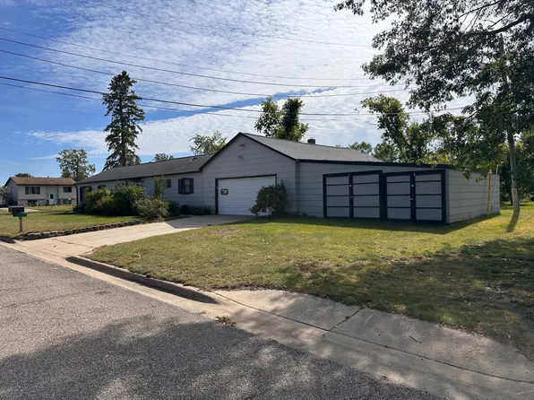 1318 2nd St SE, Bemidji, MN 56601