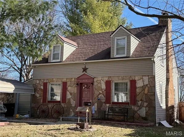 420 S Spruce St, Greenville, IL 62246