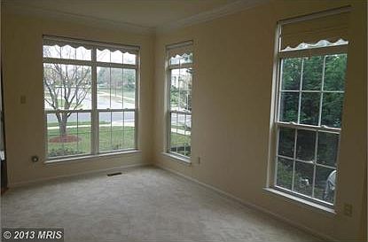 2nd image of 13319 Queenstown Ln