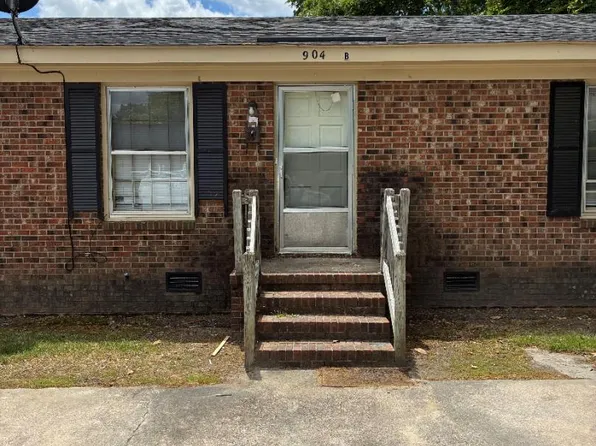 904 Woodrow St S APT B, Wilson, NC 27893